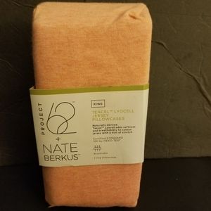 New Project 62 Nate Berkus Dark Peach Pillowcase Set